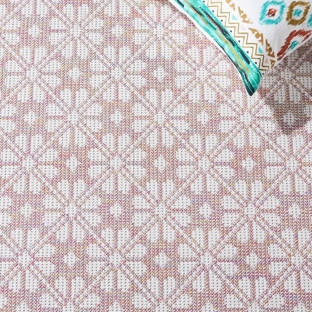 Martha Stewart by SAFAVIEH Matty Indoor/ Outdoor Rug
