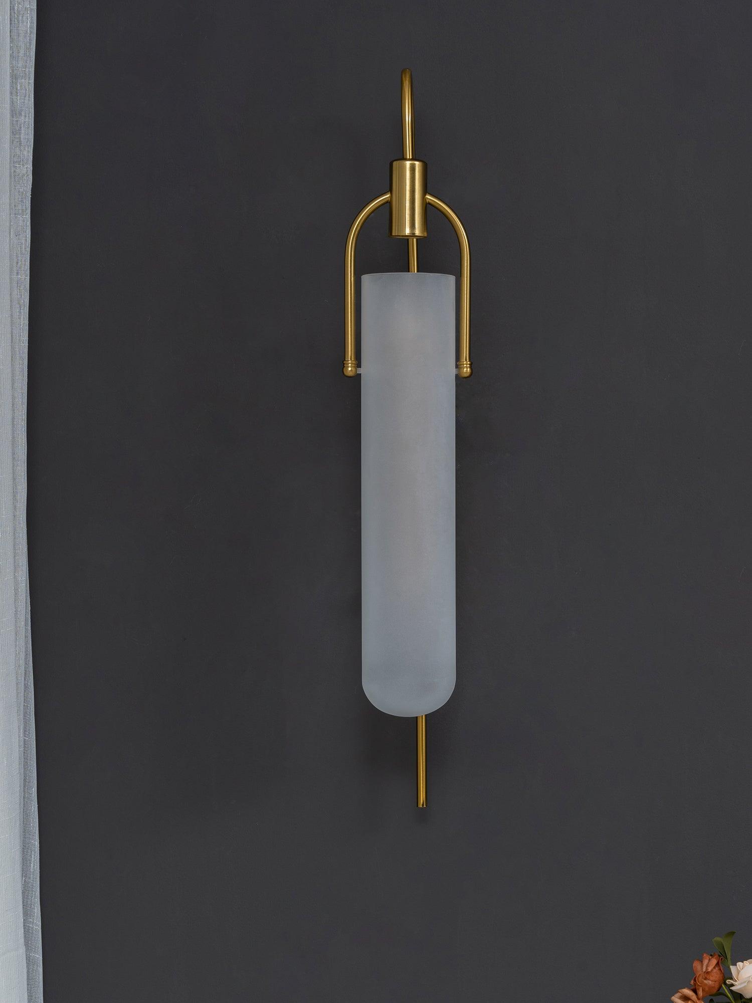 Arc Wall Lamp