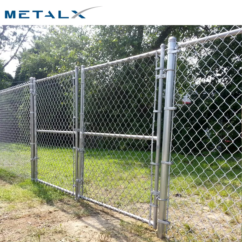 Cheap used hot dipped galvanized cyclone fence wire with slats 6x50foot chain link fence and supply in china