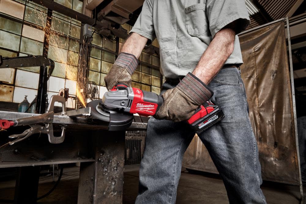 Milwaukee M18 FUEL 4-1/2 in.-6 in. No Lock Braking Grinder with Paddle Switch 2980-20 from Milwaukee