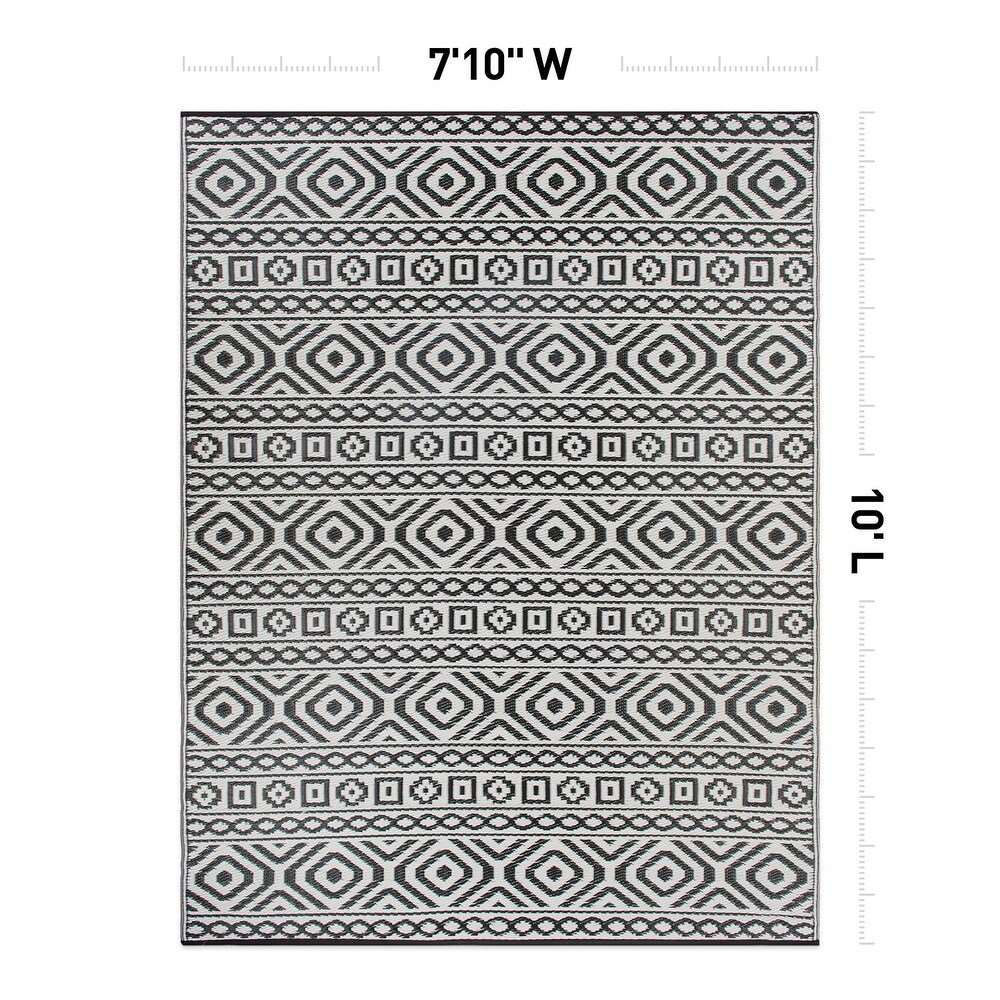 Contemporary Geometric Reversible Plastic Outdoor Rugs