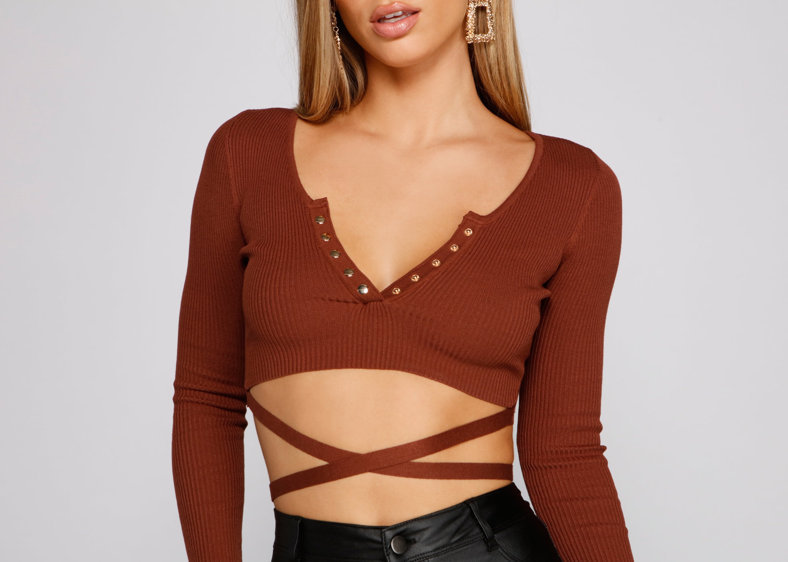 Sultry Basic Ribbed Knit Crop Top