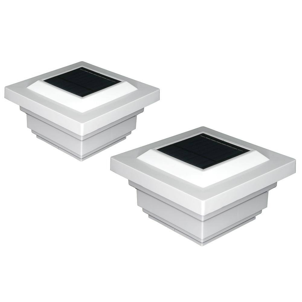 CLASSY CAPS Regal 4 in. x 4 in. Outdoor White Vinyl LED Solar Post Cap (2-Pack) SLO78W