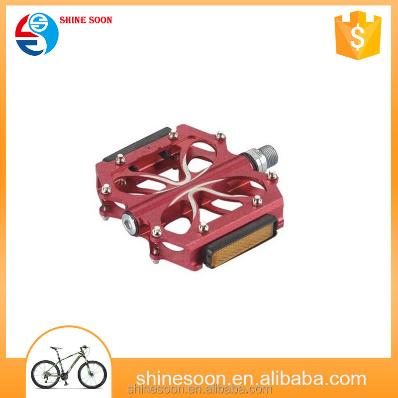 China best selling Cr Mo CNC machined cycle parts bicycle pedal moutain bike aluminum foot pedal bike bicycle pedal