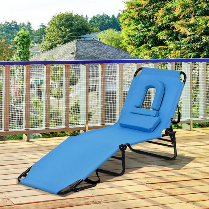 Outdoor Folding Chaise Beach Pool Patio Lounge Chair Bed with Adjustable Back and Hole