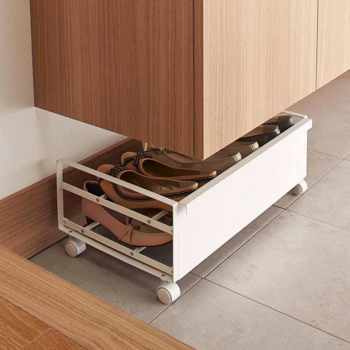 Yamazaki Frame Rolling Shoe Rack