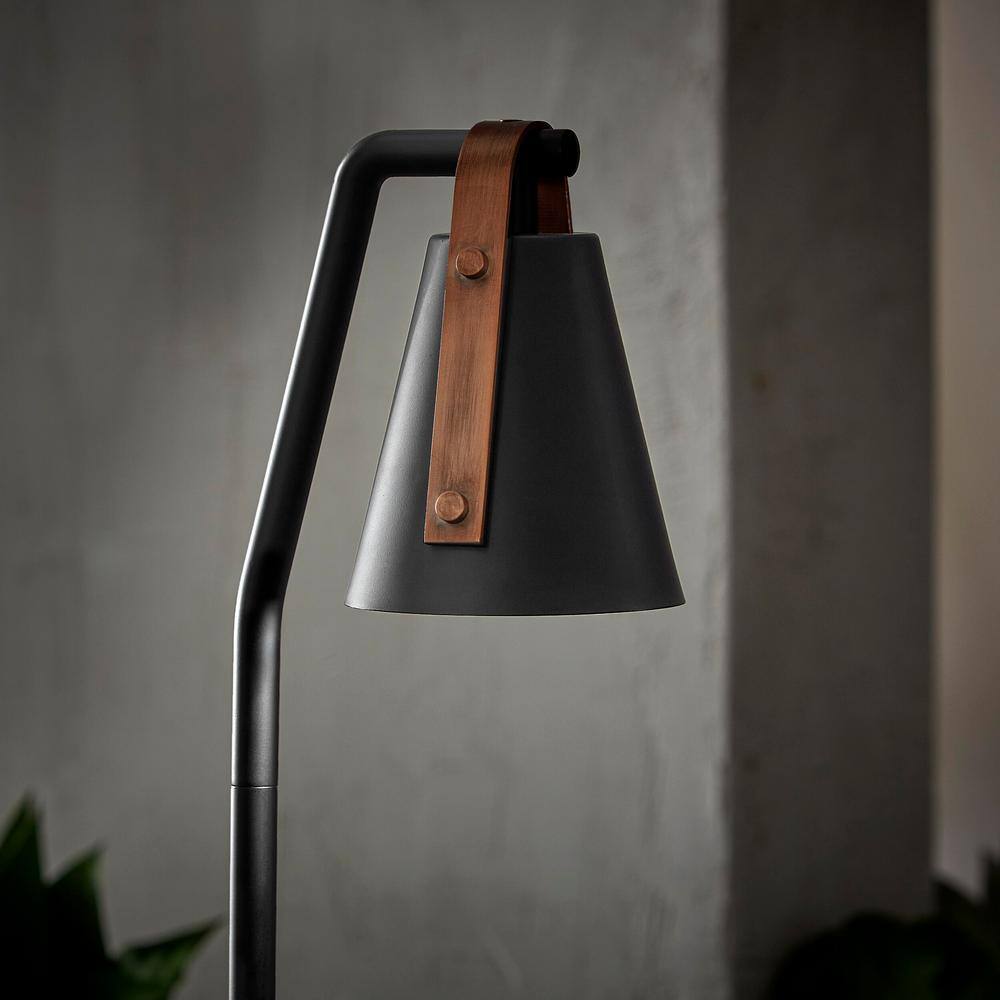 Hampton Bay Bainbridge Low Voltage Espesso BronzeCopper Integrated LED Path Light KQA1501LX-01