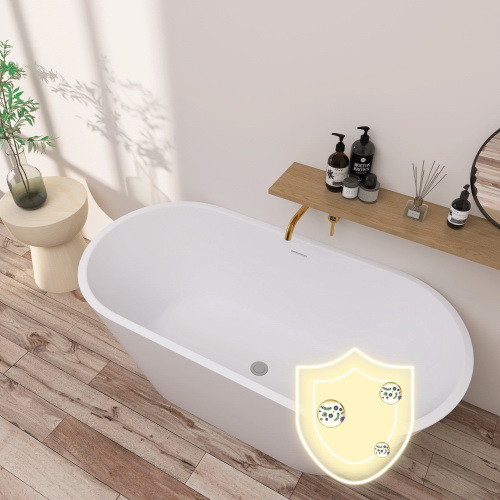 63 Acrylic Free Standing Tub   Classic Oval Shape...