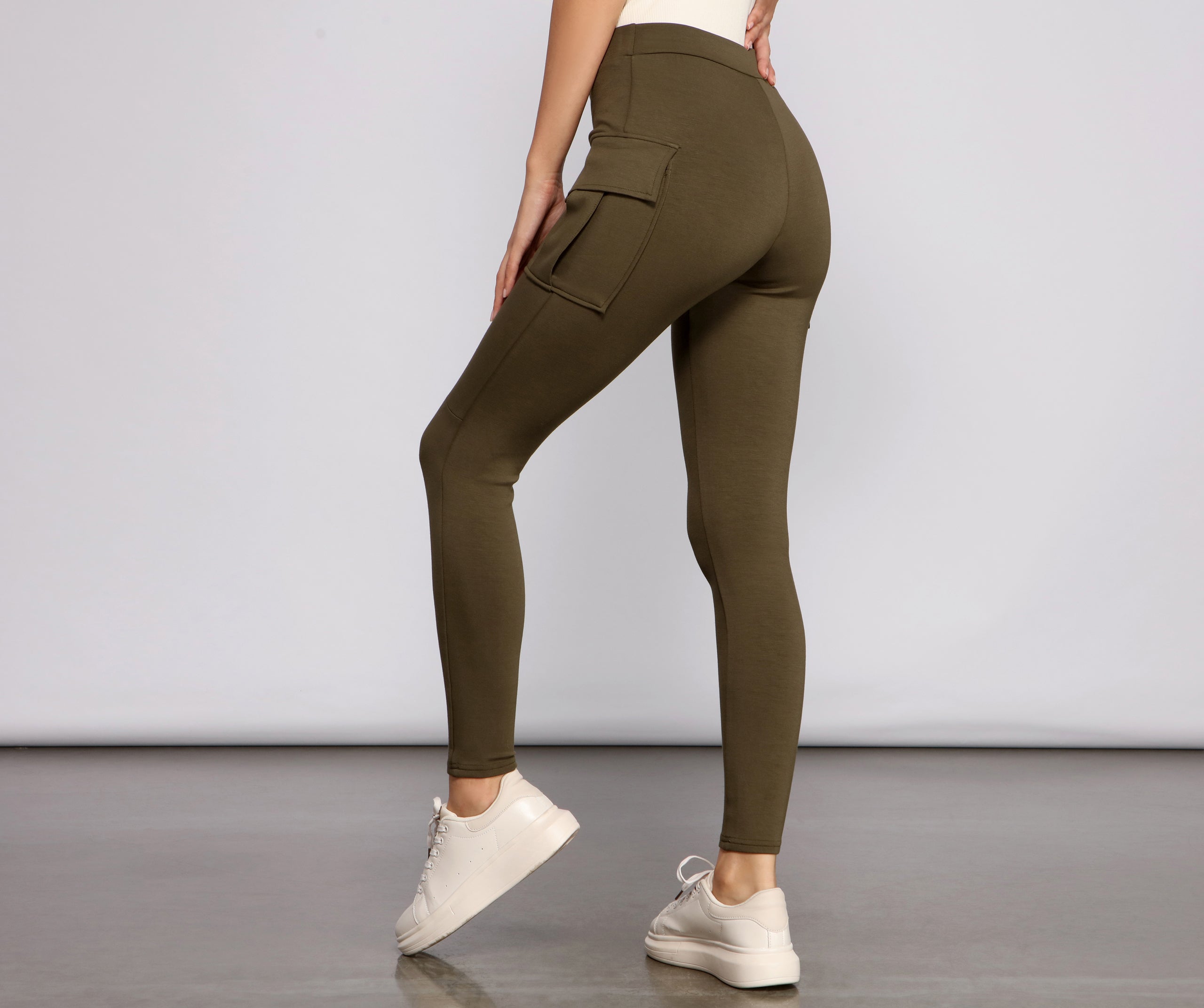 Lead With Style Cargo Detail Leggings