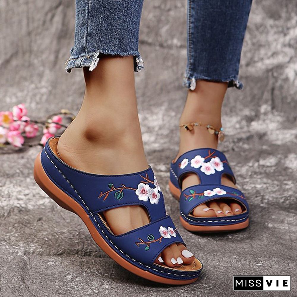 Sandals Comfortable Platform Soft Women Casual Slippers Embroider Flower Colorful Ethnic Flat Open Toe Outdoor Beach Shoes