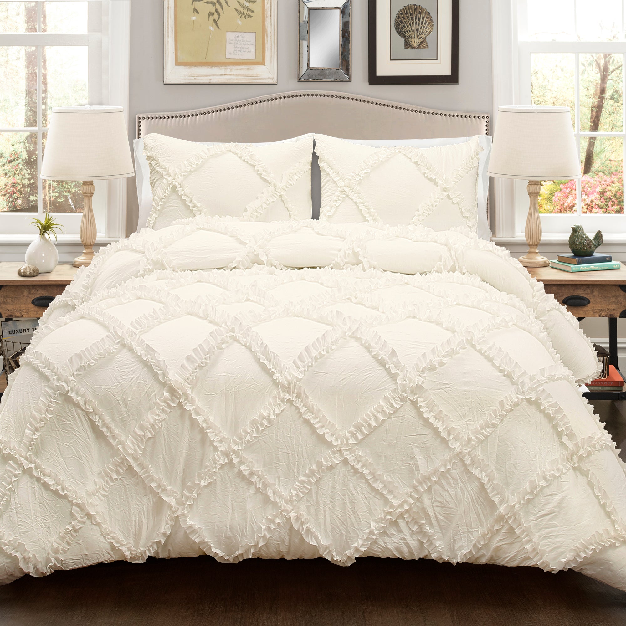 Ruffle Diamond 3 Piece Comforter Set