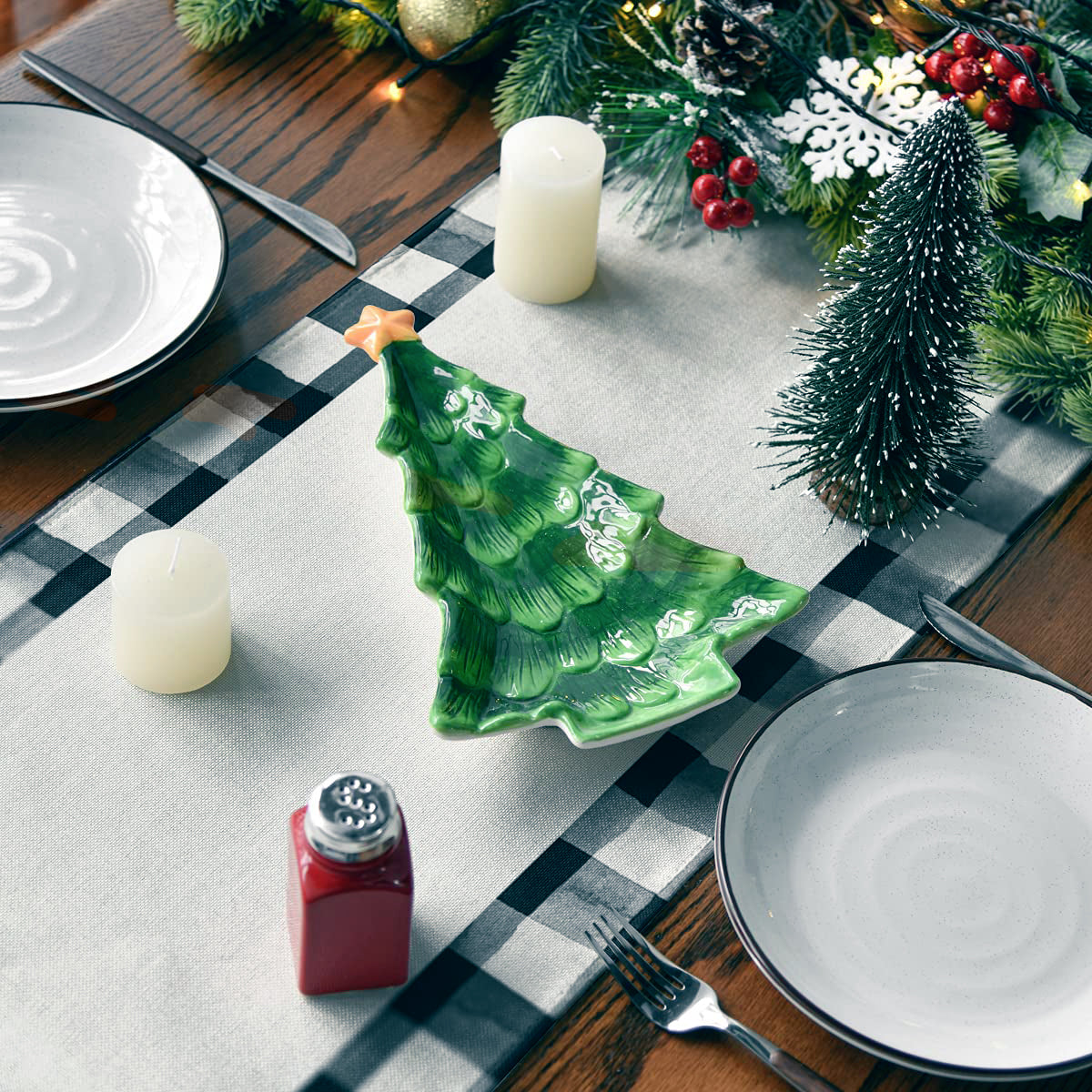 Sanmadrola Christmas Tree Table Runner Buffalo Plaid Table Runners for Merry Christmas Dining Kitchen Table Decorations Seasonal Winter Holiday Farmhouse Decor for Indoor Outdoor Party， 13 x 72 Inches