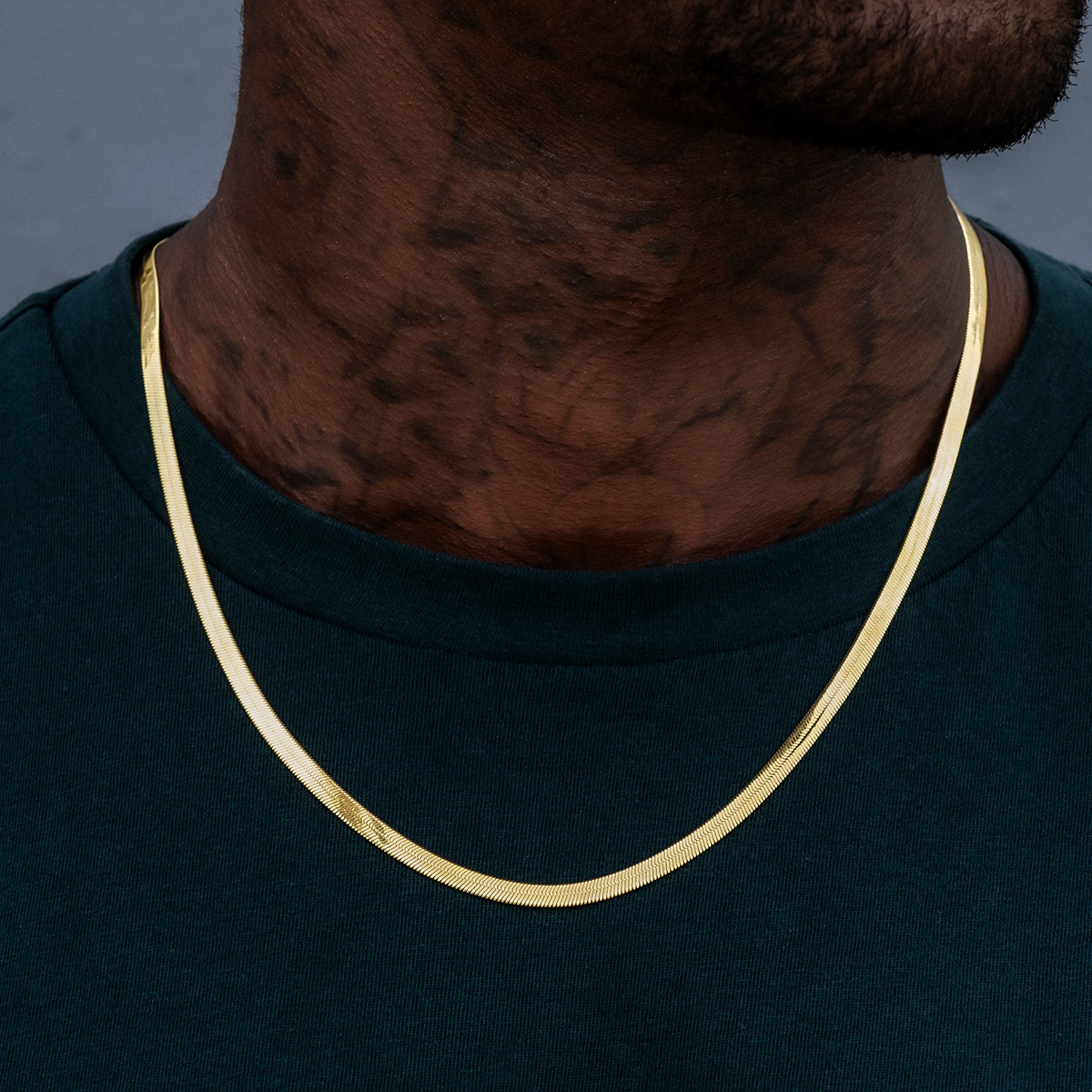 Herringbone Chain in Yellow Gold- 4mm