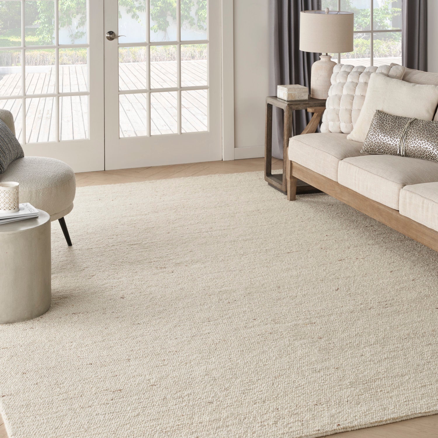 Alanna Ivory Farmhouse Rug