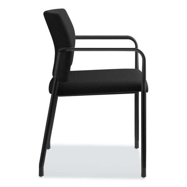 HON Accommodate Series Guest Chair with Fixed Arms， 23.25