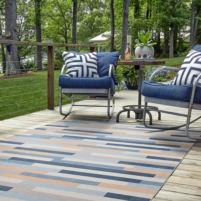 Linon Miami Outdoor Washable Rug