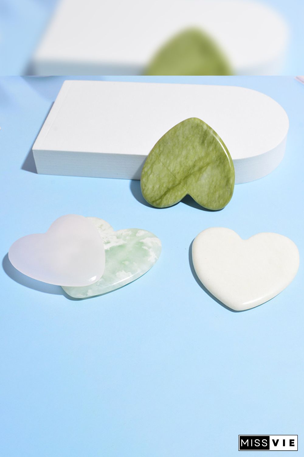 Heart-shaped Gua Sha Massage Tool Scrapping Plate MOQ 5pcs