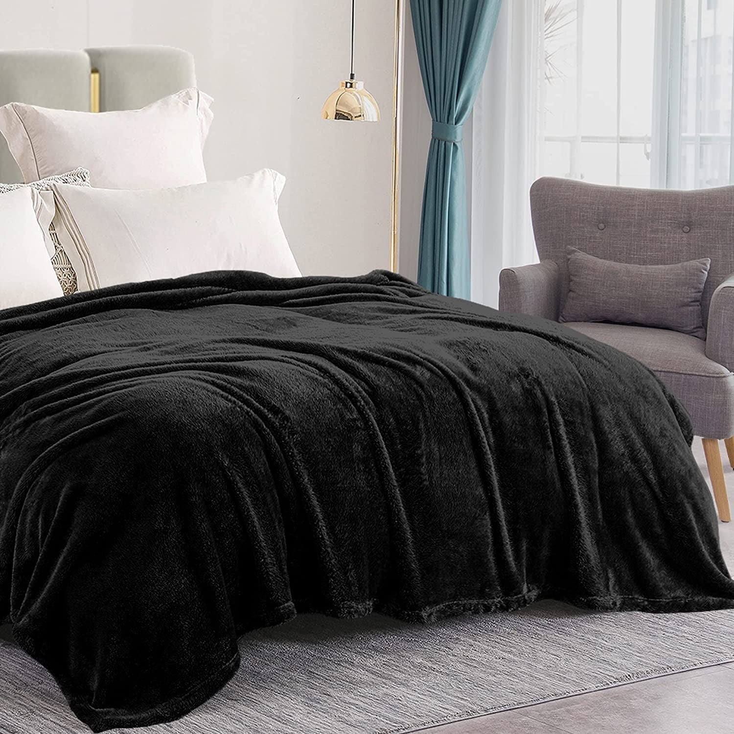 Exclusivo Mezcla Plush Fuzzy Fleece Queen Size Bed Blanket， Super Soft Fluffy and Thick Blankets for Travel Bed and Couch (Black， 90x90 inches)