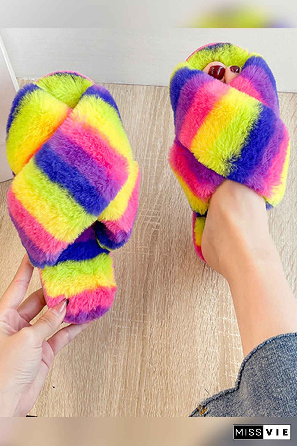 Multicolor Fluffy Criss-cross Home Slippers Wholesale