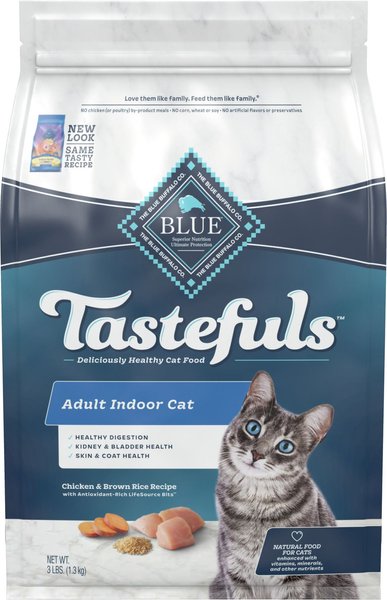 Blue Buffalo Tastefuls Chicken Indoor Natural Adult Dry Cat Food