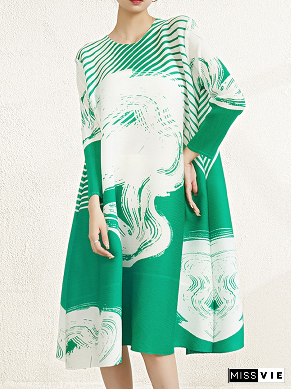 Long Sleeves Loose Pleated Printed Round-Neck Midi Dresses