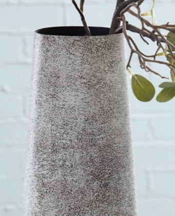 Fynn Vase