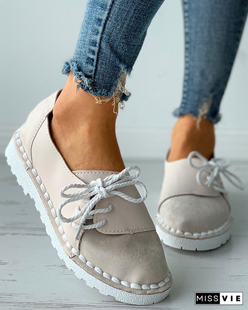 Colorblock Lace-up Casual Slip-On Flats