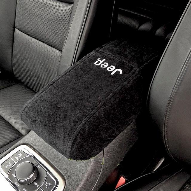 Seat Armour KAJGCB11-14 Console Cover for 2011-2018 Jeep Cherokee