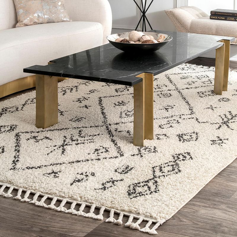 nuLOOM Kayla Moroccan Abstract Tassel Rug