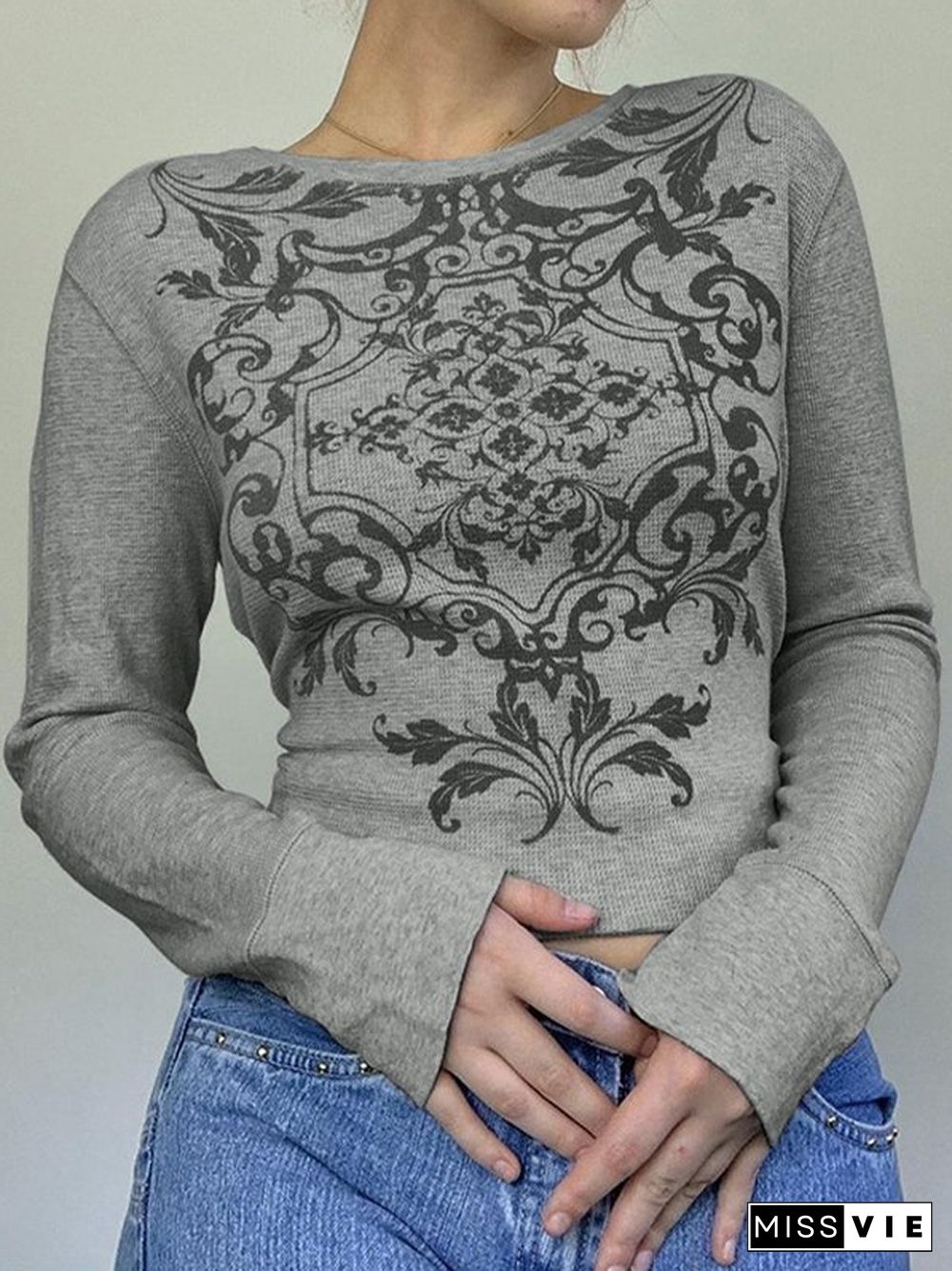 Vintage Acanthus Print Waffle Long Sleeve Tee