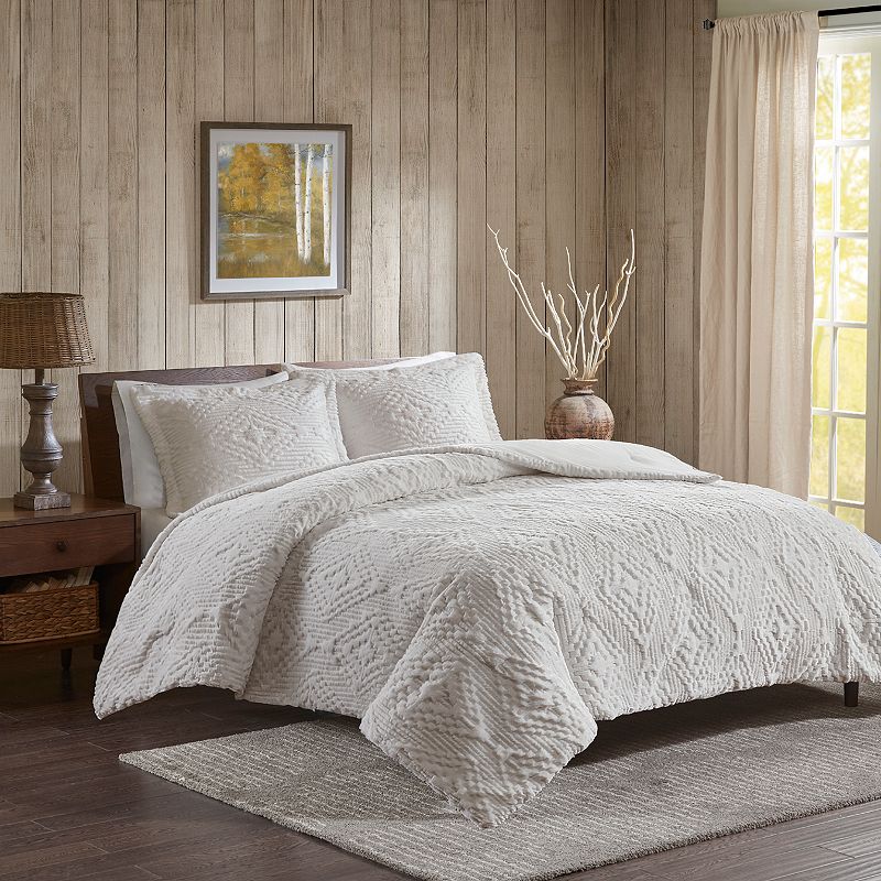 Woolrich Teton 3-piece Embroidered Plush Quilt Set with Shams