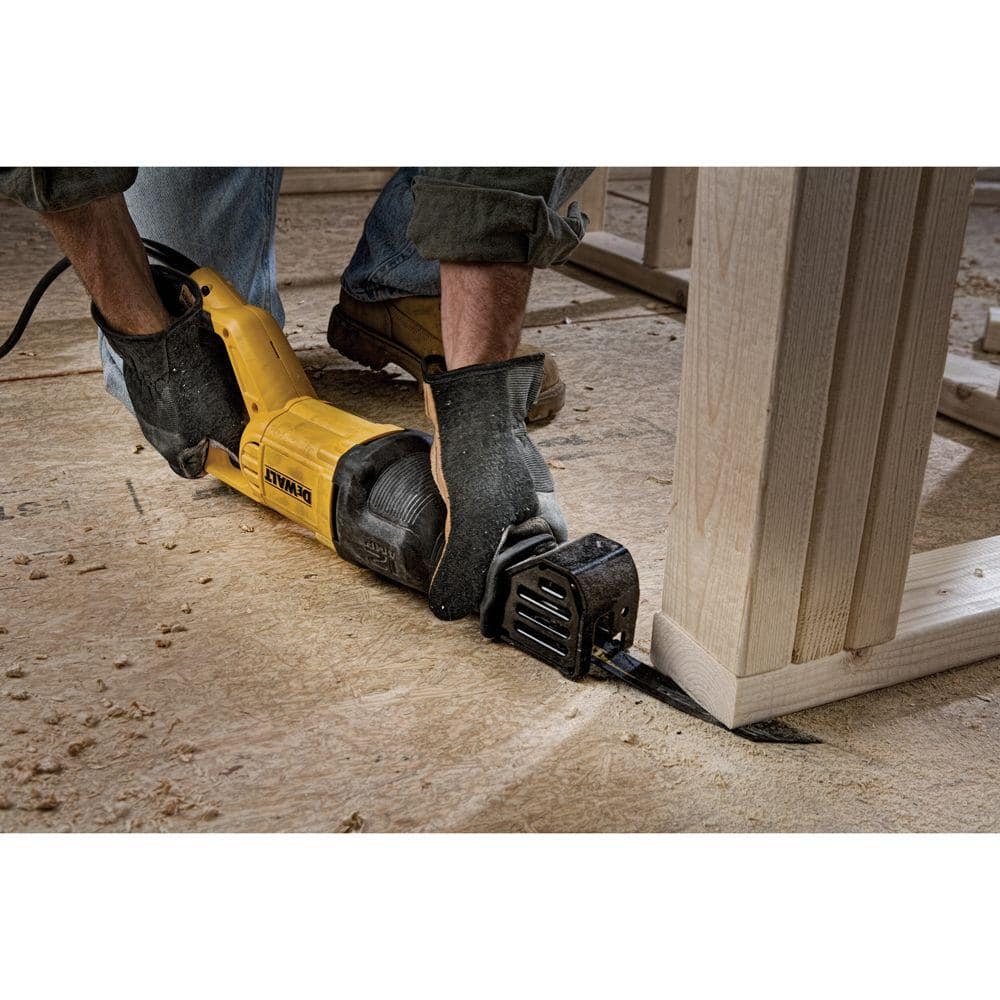 DEWALT 12 Amp Corded Reciprocating Saw DWE305