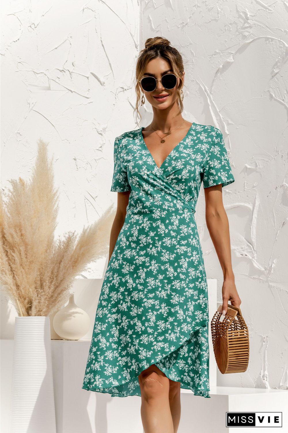 Short Sleeve Women Summer Beach Midi Dress V-neck Lace-up Flower Dress New Sexy High Waist Retro Mid-length Printed Dress