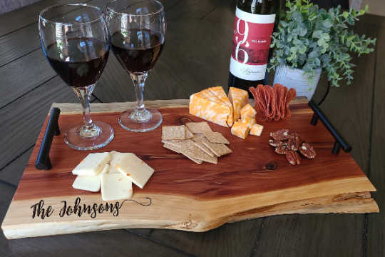 Charcuterie Cheese Board Live Edge Board with Handles ， Personalized Board， Housewarming Gift