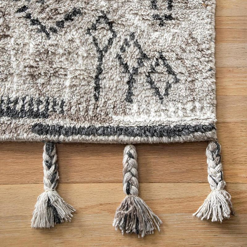 nuLOOM Maurade Tribal Flatweave Area Rug