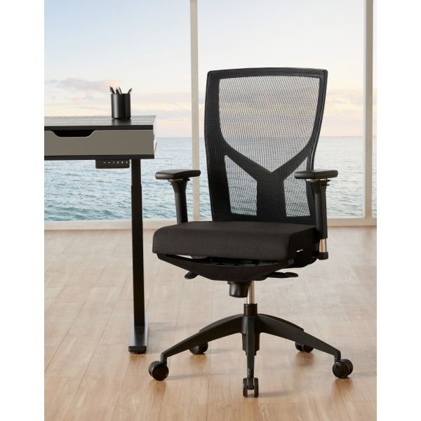 WorkPro Oceanic Mesh/Fabric Ergonomic High-Back Executive Chair， Black， BIFMA Certified