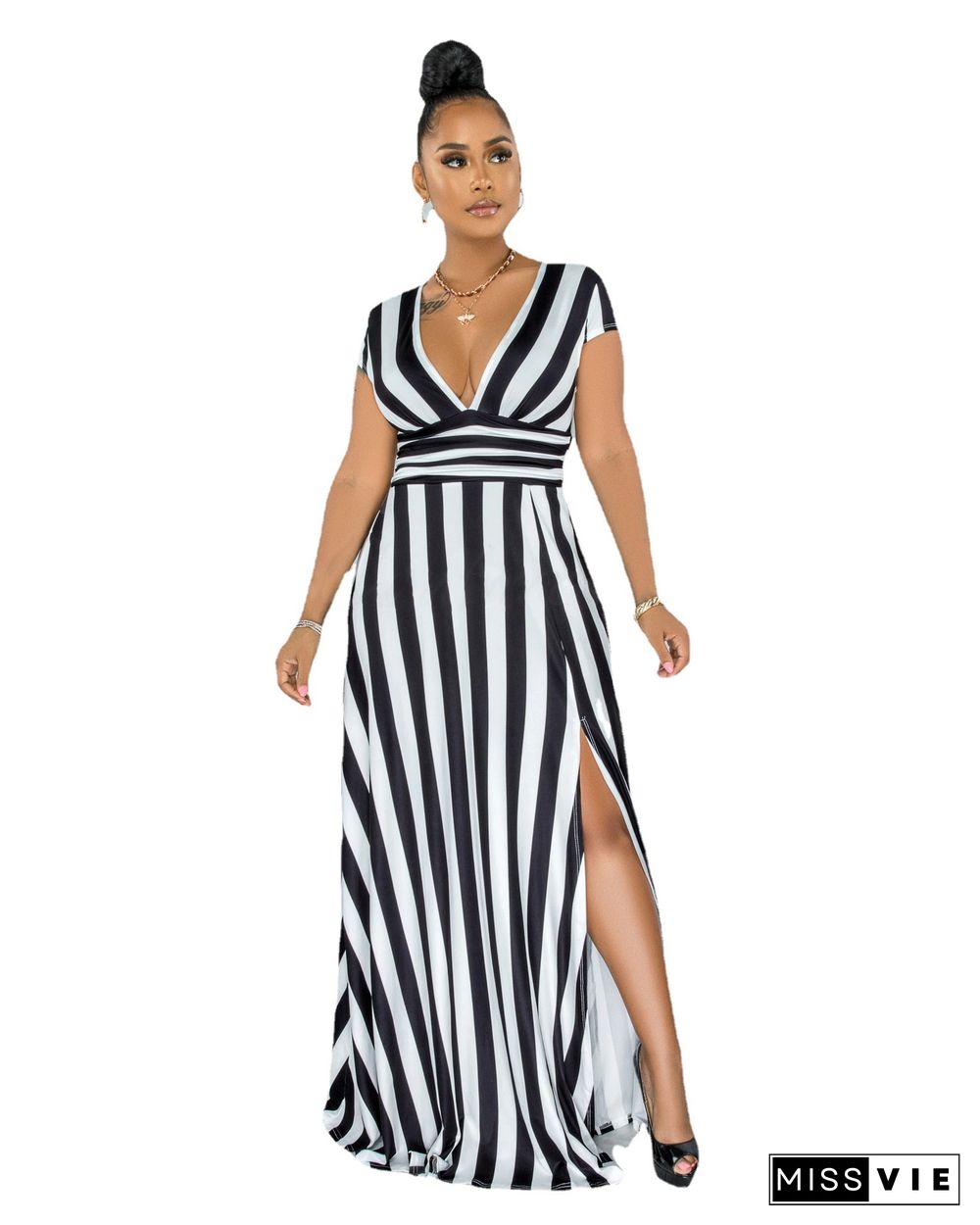 Sexy Fashion Stripe-shaping Dress with A Split