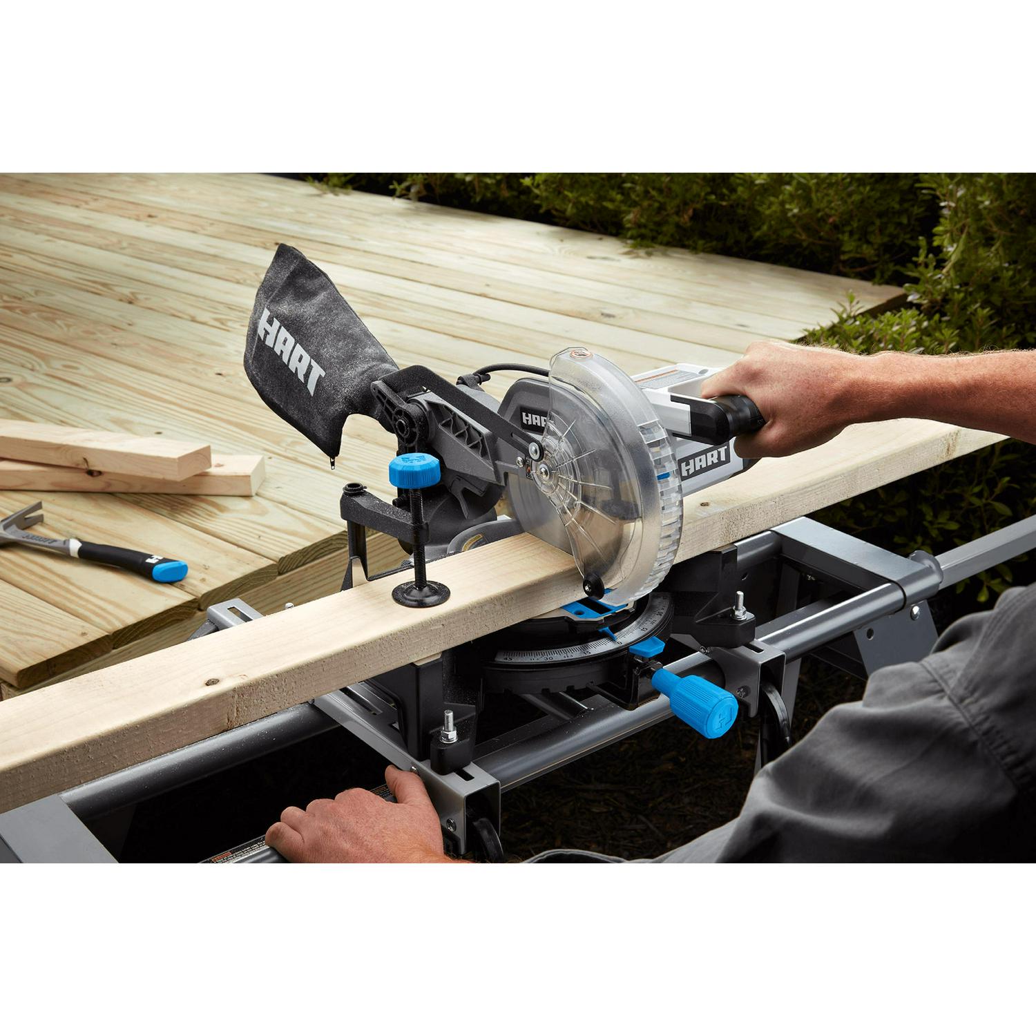 HART 7-1/4-Inch 9-Amp Compound Miter Saw， HTMS01