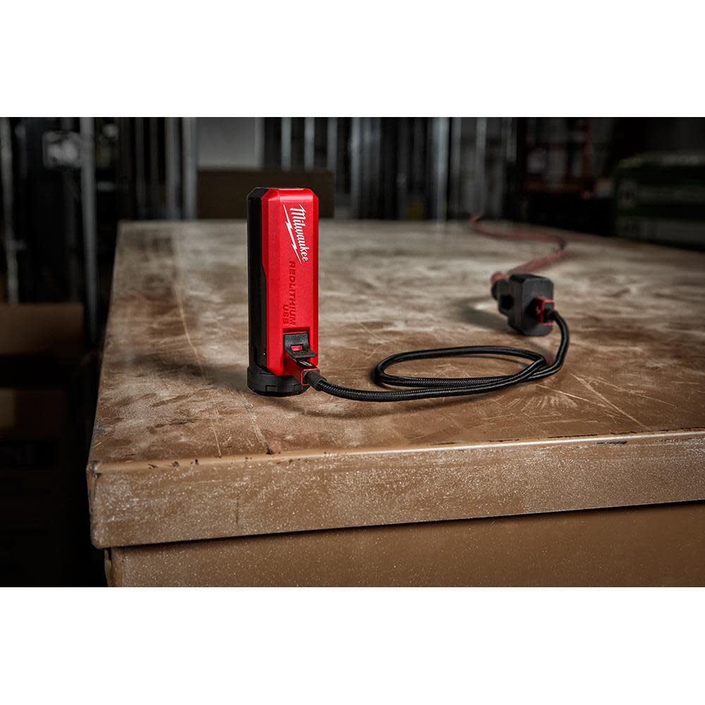 Milwaukee REDLITHIUM USB Charger and Portable Power Source Kit 48-59-2013 from Milwaukee