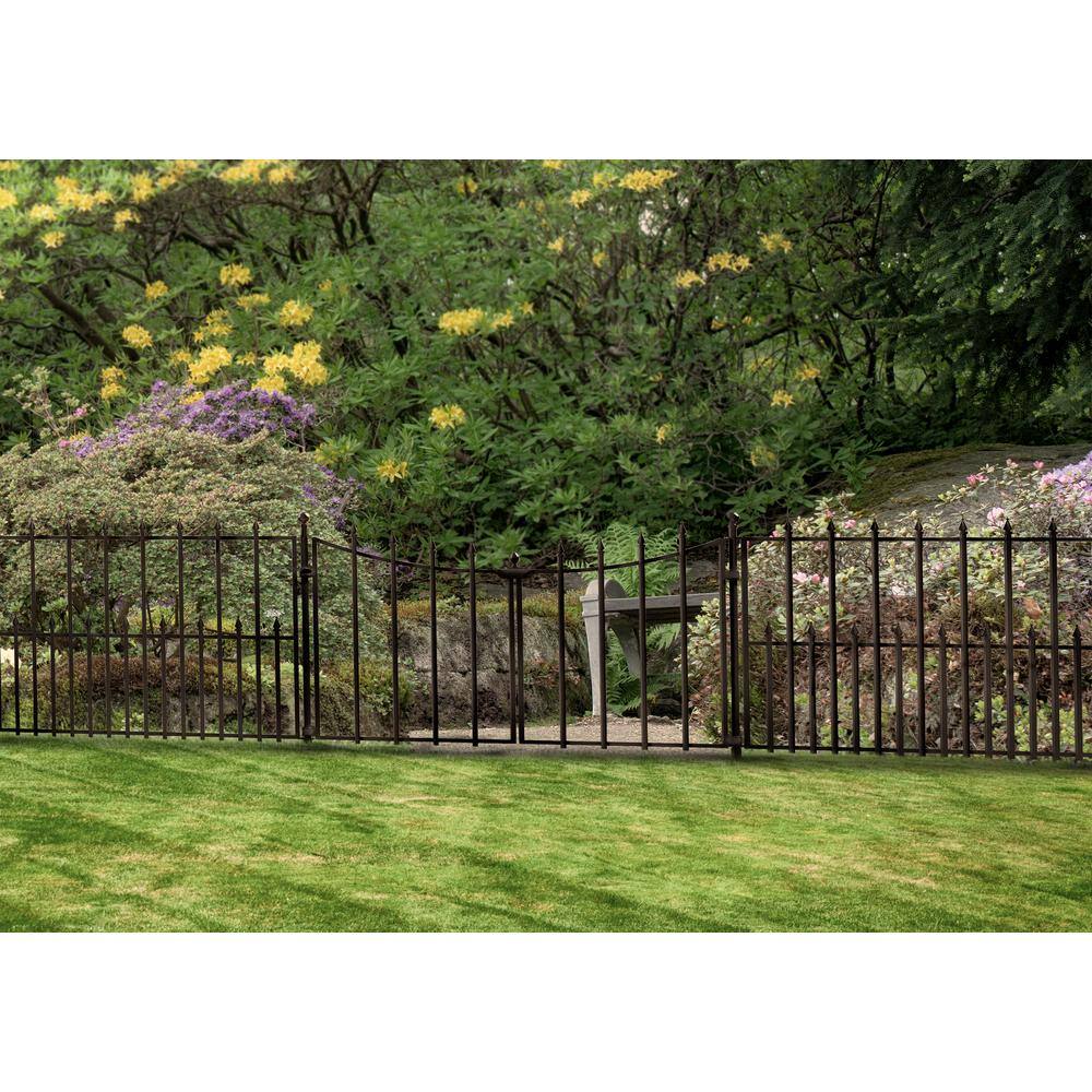 Vigoro EmpireWestbrook 28.7 in. H x 46.2 in. W Black Steel Decorative Fence Gate 860350