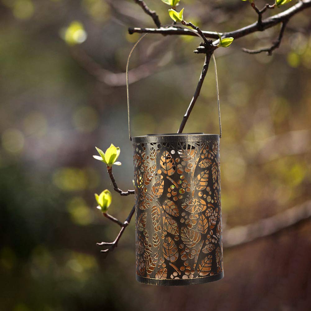 Garden Hanging Lights Solar Lantern Lights Outdoor，Metal Leaf Pattern Lights Lamp for Patio，Outside or Table (Leaf.)