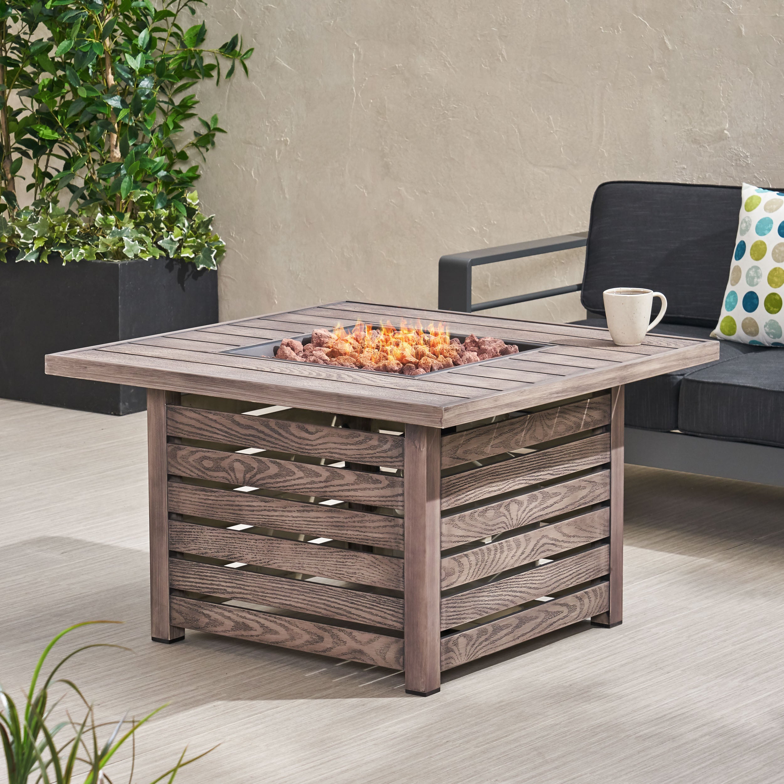 Fannin Outdoor 50,000 BTU Square Fire Pit