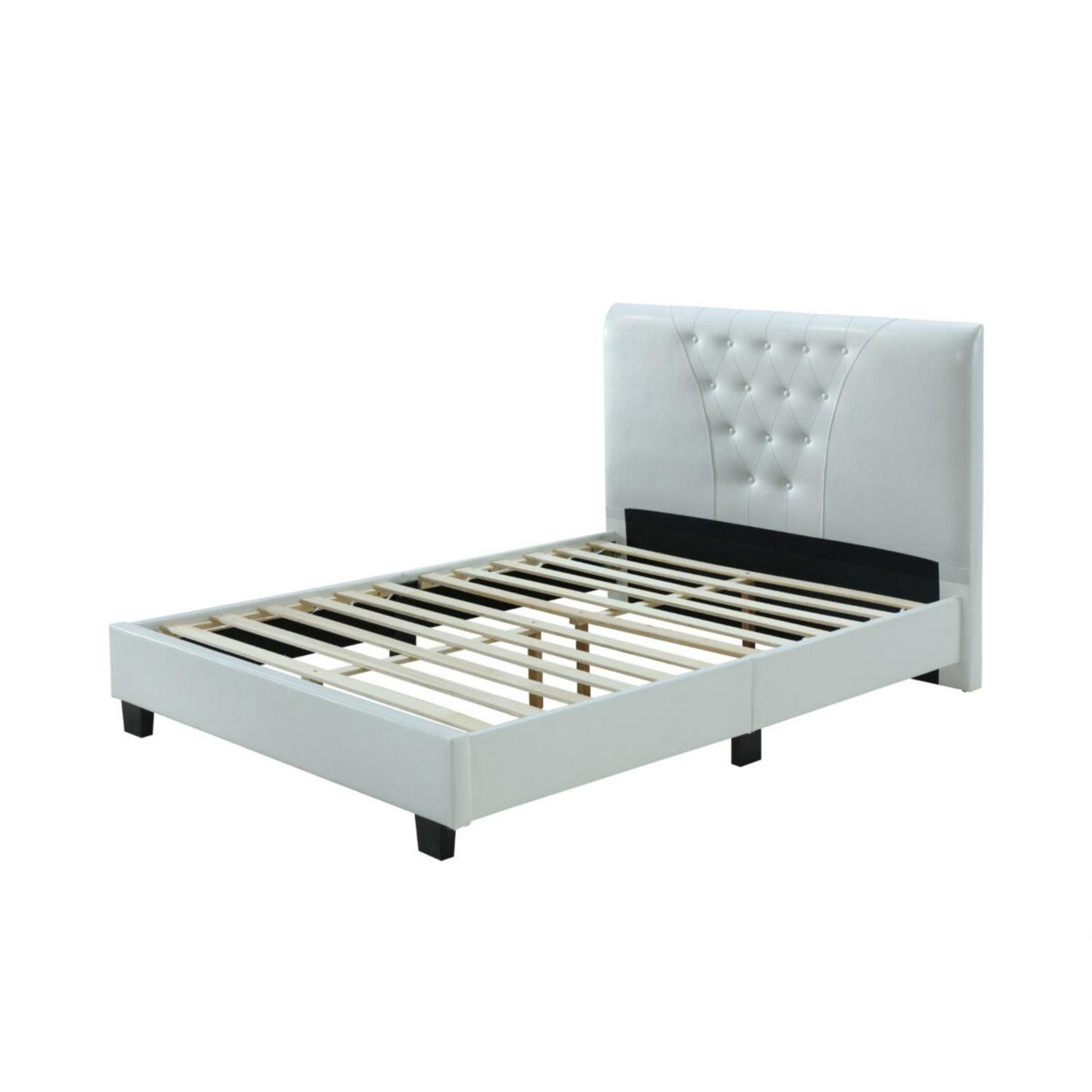 Hodedah Twin-Size Platform Bed with Tufted Upholstered Headboard in White