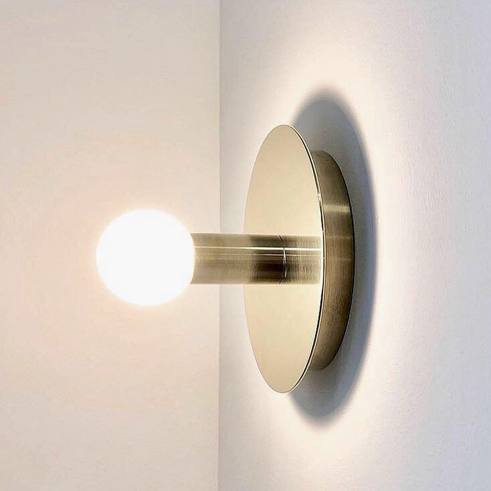 Dot Wall Lamp