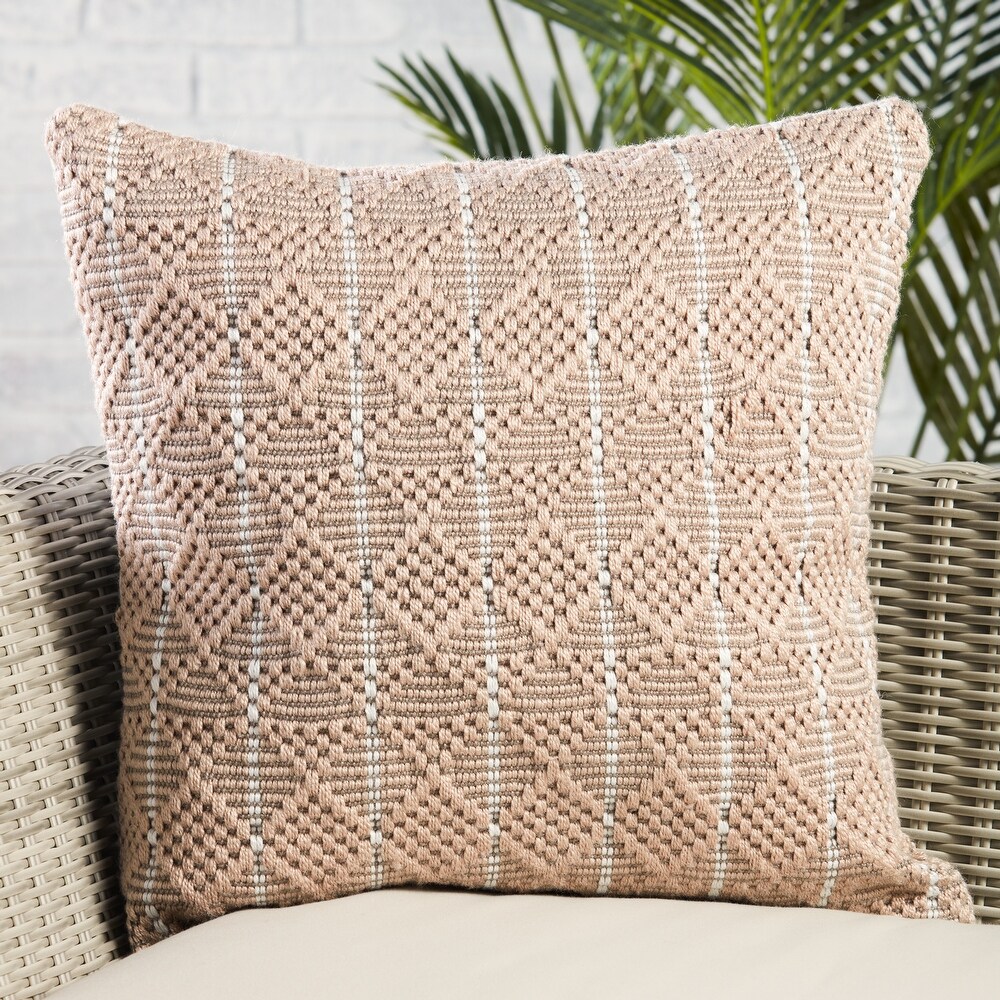 Lindy Indoor/ Outdoor Geometric Pillow