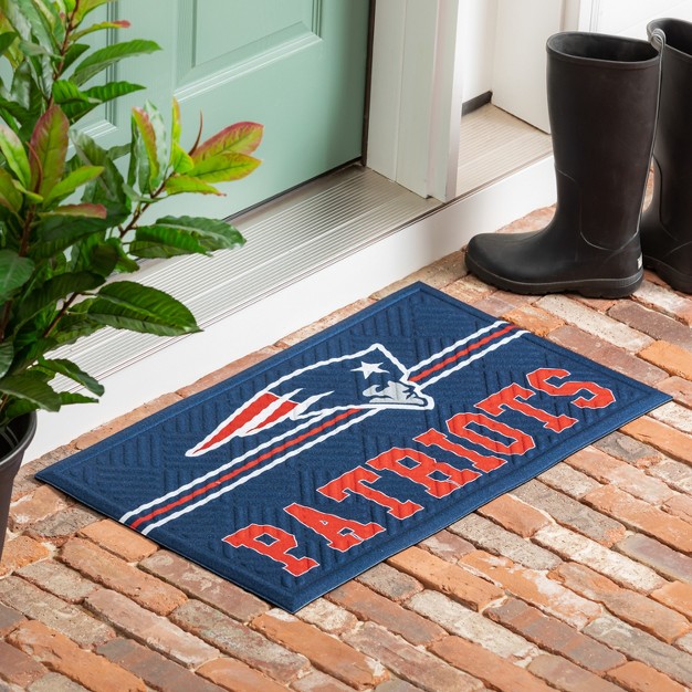 Embossed Mat Cross Hatch New England Patriots