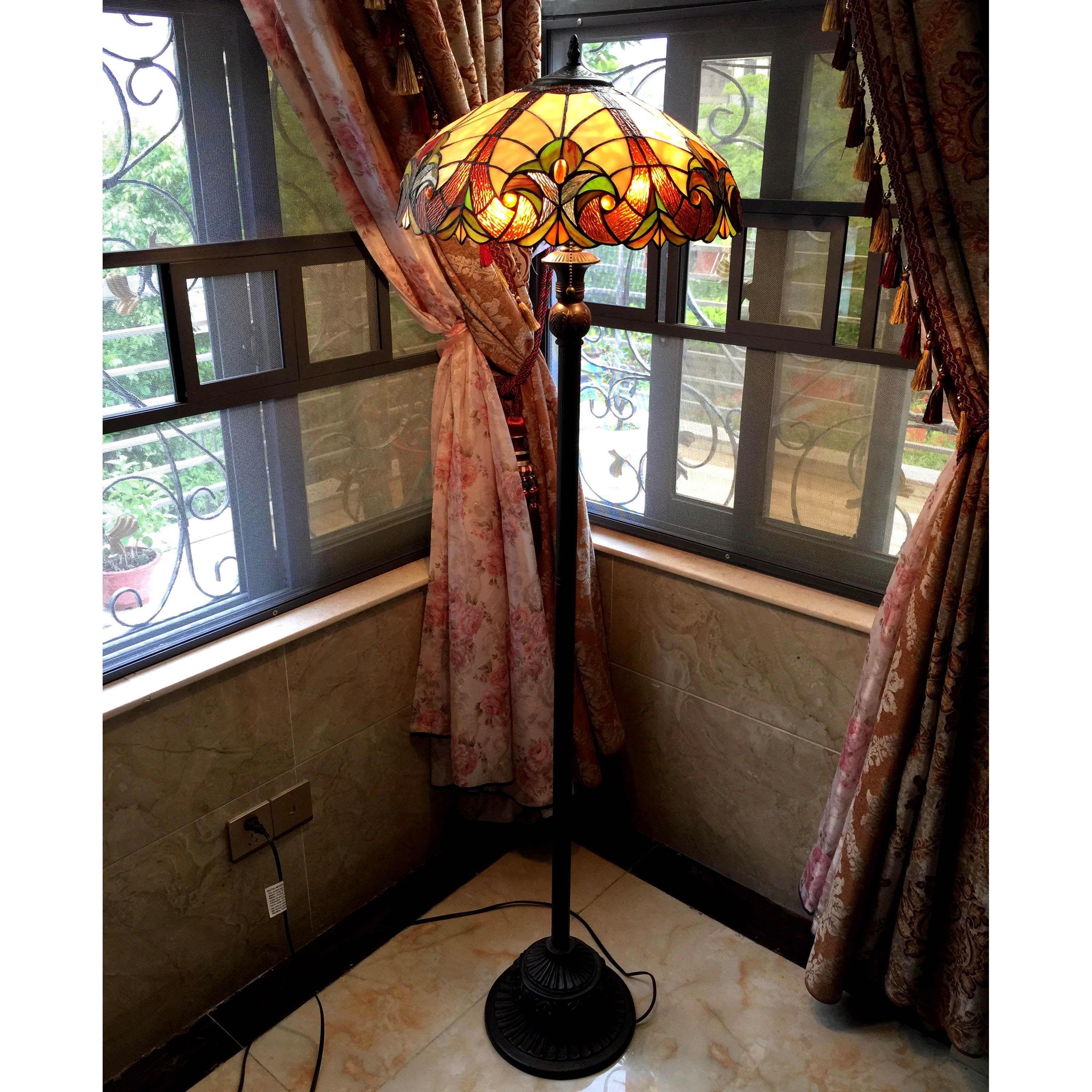 Chloe  Style Victorian Design 2-light Bronze Floor Lamp