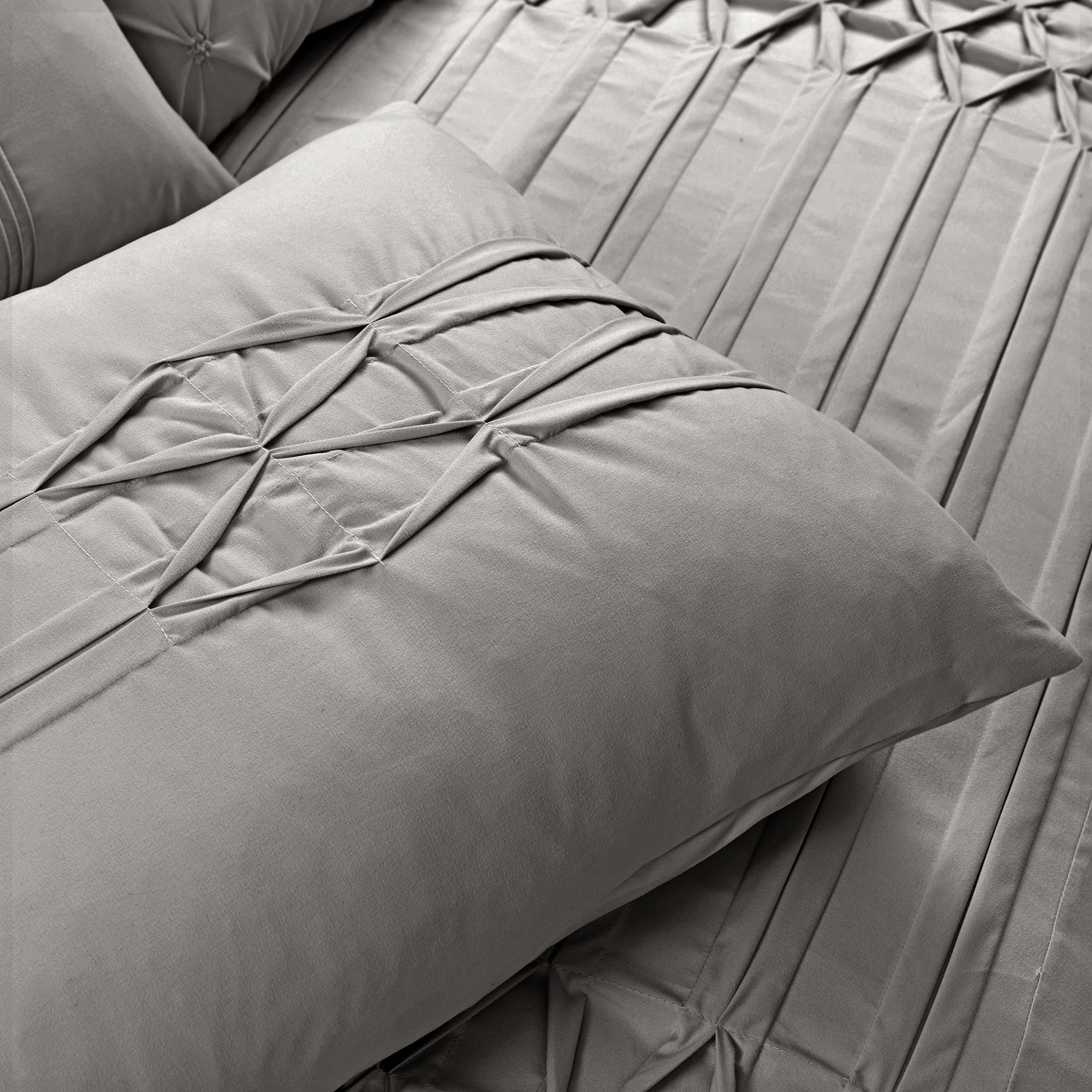 Arora Pleat 5 Piece Comforter Set