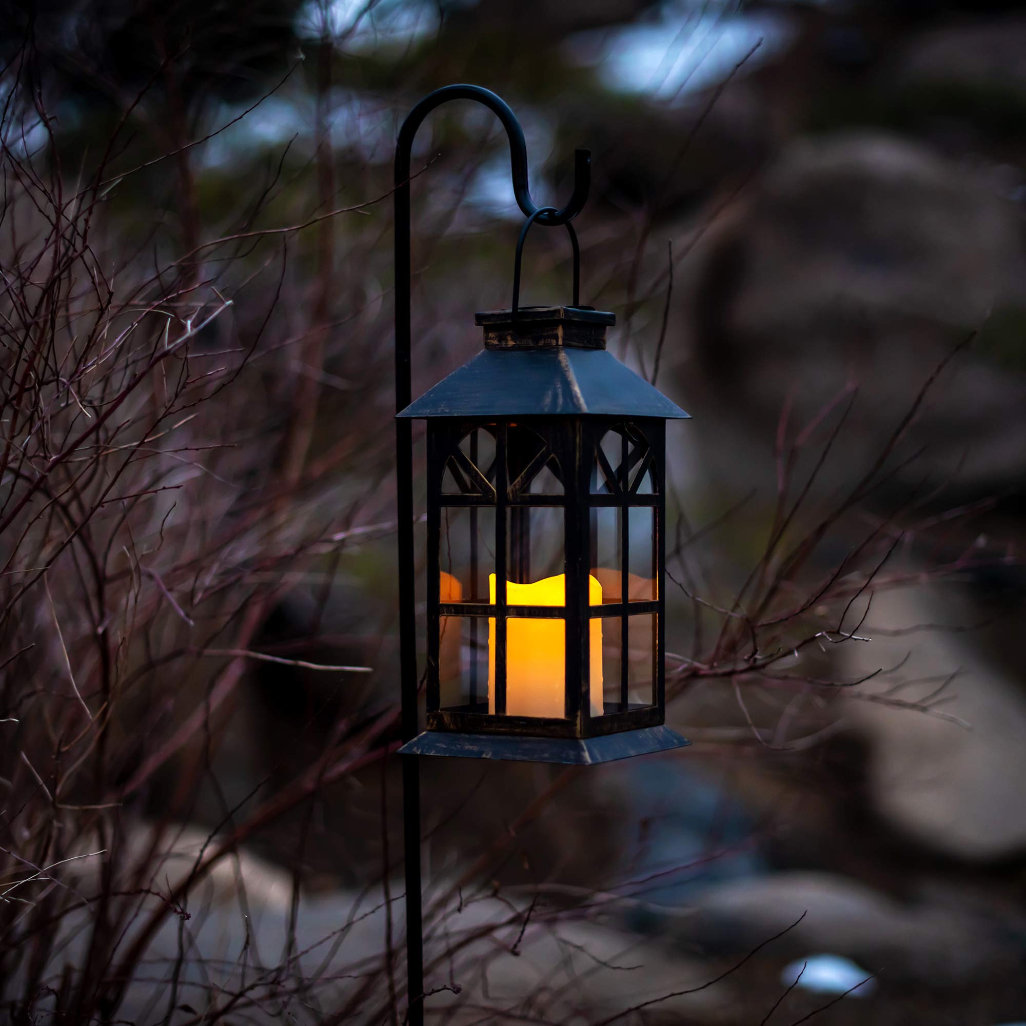 Solar Lantern Outdoor Classic Decor Bronze Antique Metal and Glass Construction Mission