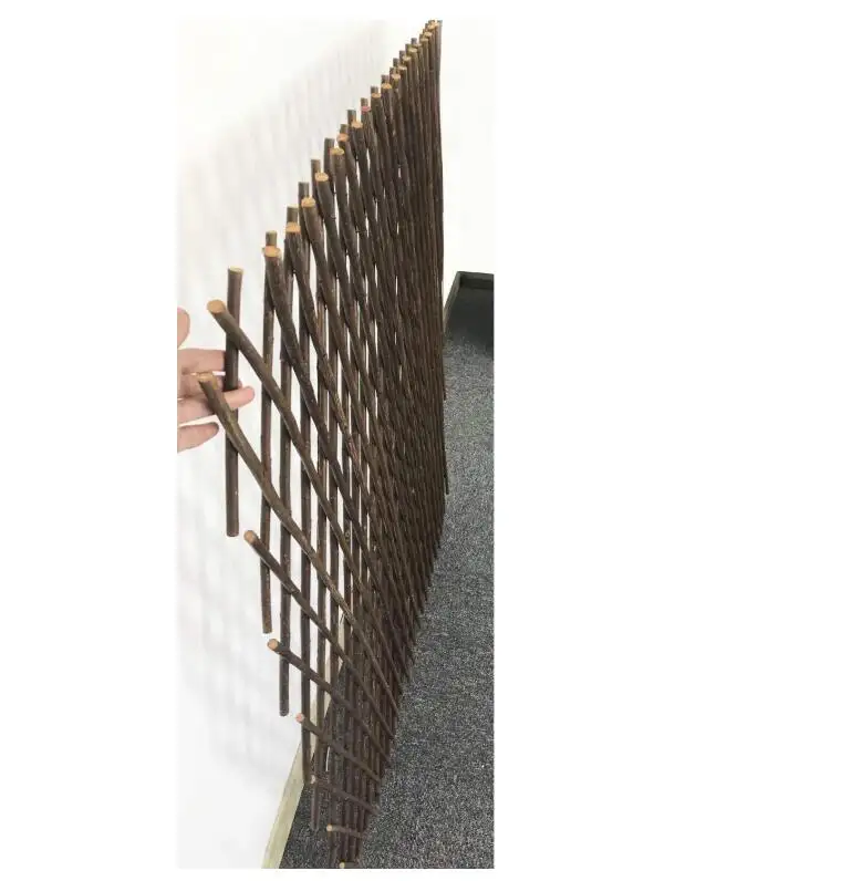 natural foldable bamboo grid  trellis 90cm Height 240cm wide Portable Plant Climbing Expanding Trellis Wooden Garden Fence/